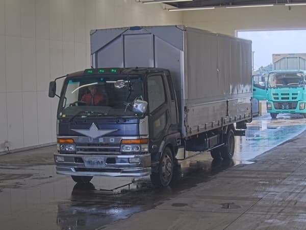 Mitsubishi Fuso fighter