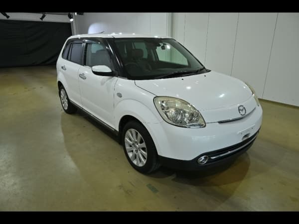 Mazda Verisa